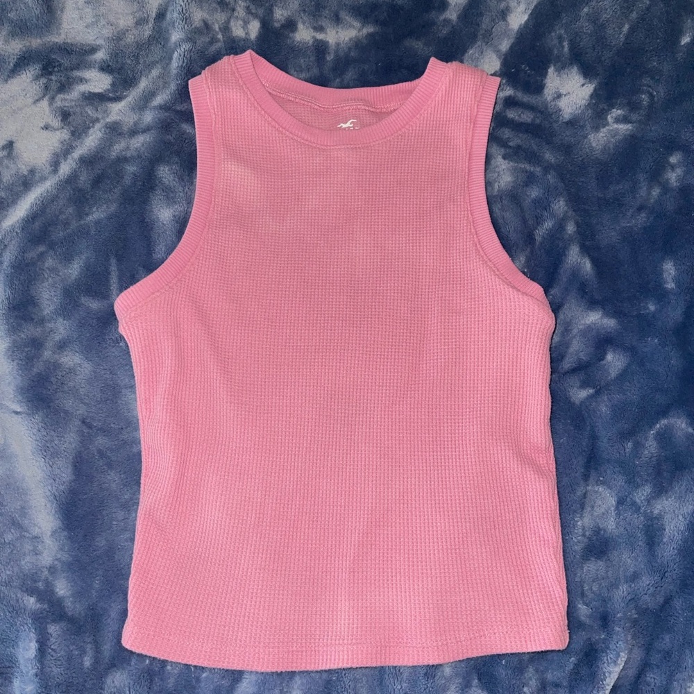 Hollister cropped pink top